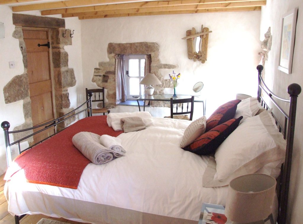 Little Tolmennor Barn Bedroom